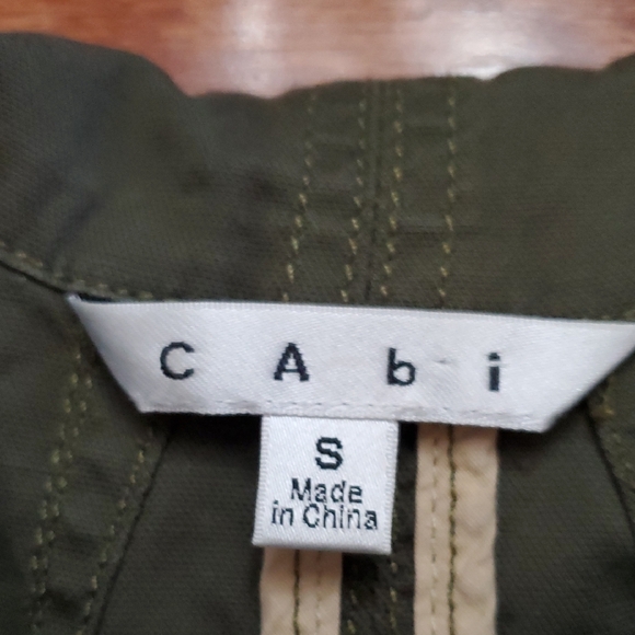 Cabi army green anorak jacket Coat Tan trim on pockets Size Small Fall Spring - Picture 2 of 13